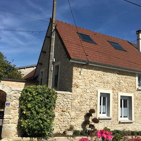 Gîte La Nuit Étoilée chez Champagne Mathelin Mareuil-le-Port Exterior foto